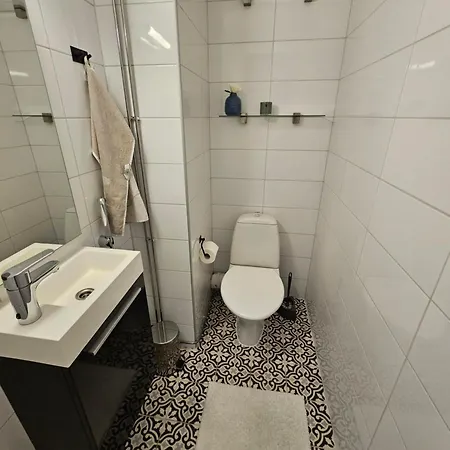 Citystation 59m2 Floor Sauna Apartment, Wifi 아파트 라티